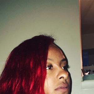 Meet your Posher, Destiny